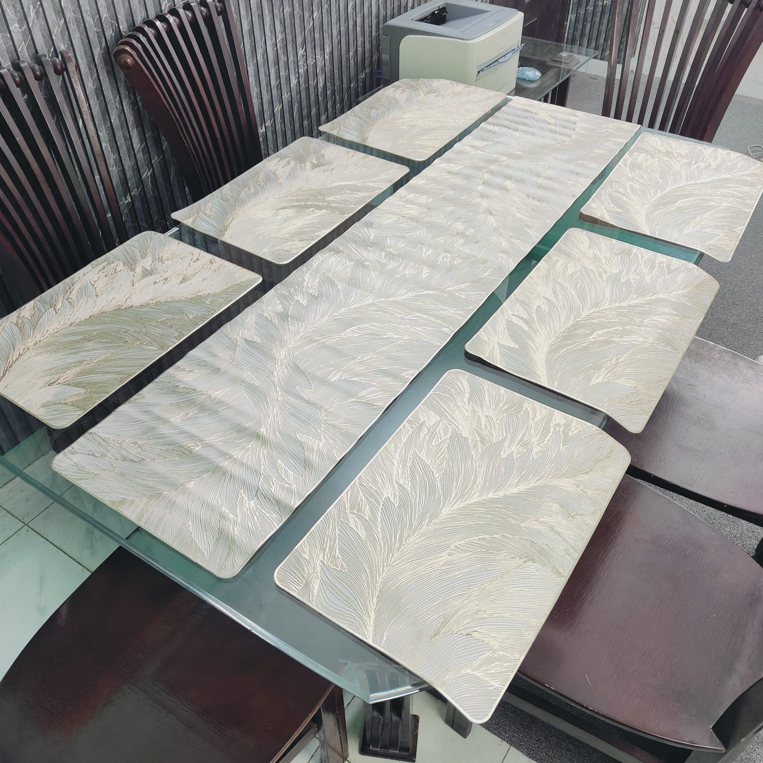 New Placemats Set Runner With 6 Pieces Mats 7 pcs Set